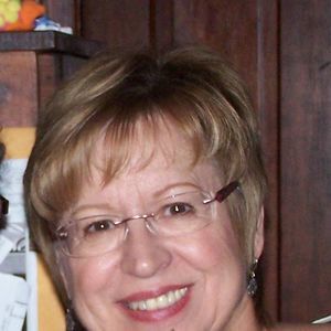 Meet your Posher, Dolores